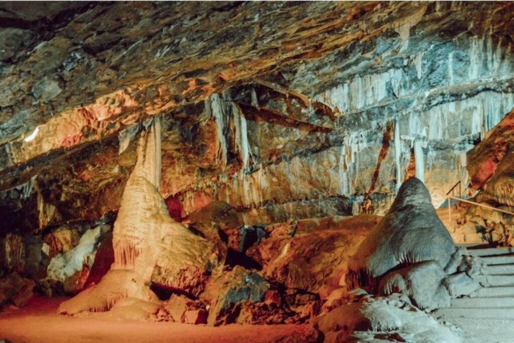 Kozy Kabin Вотафорд Экстерьер фото